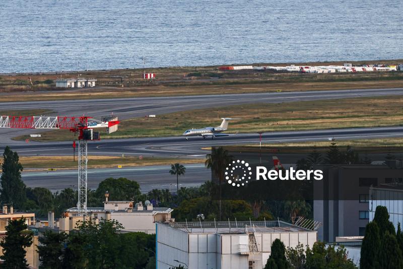 Mercado de aeronaves particulares desafia ambiente de pessimismo em torno da guerra no Irã