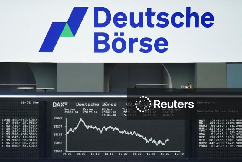 Ações europeias caem com estresse do mercado privado e tensões no Oriente Médio