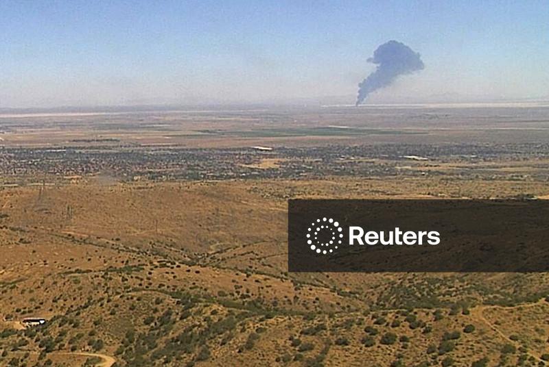 Oito tripulantes são considerados mortos em queda de bombardeiro B-52 na Califórnia, diz CNN