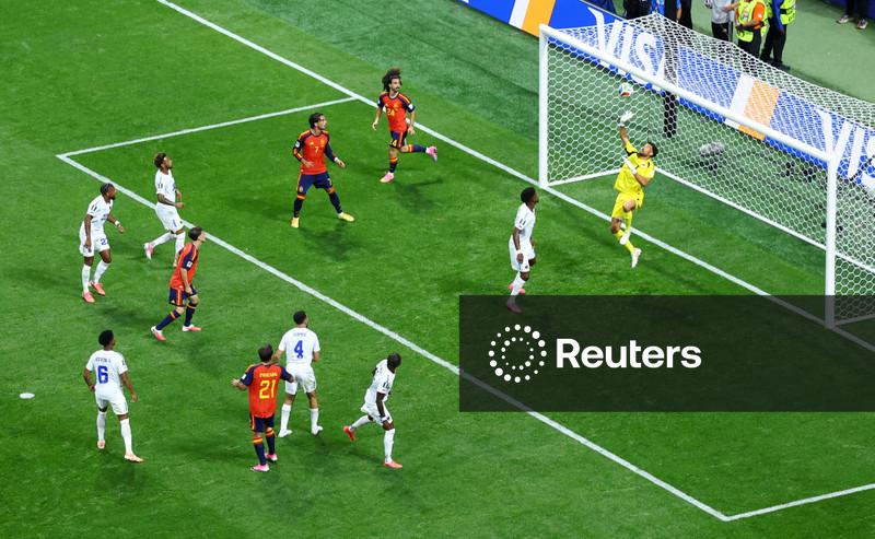 Cabo Verde surpreende Espanha em empate sem gols em estreia na Copa do Mundo