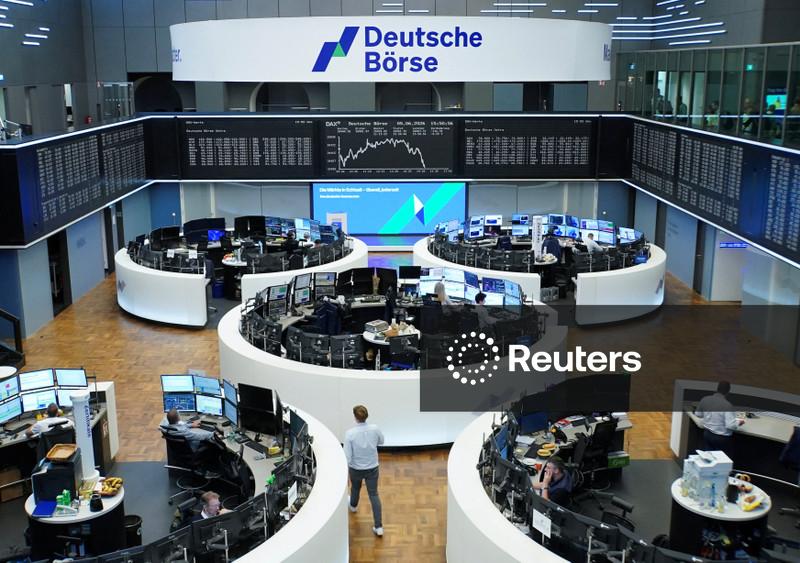 STOXX 600 fecha em queda com desaceleração do petróleo; bancos italianos são foco