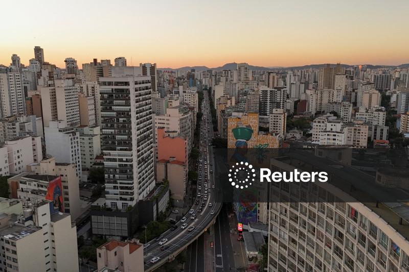 Setor de serviços cresce +1,2% em abril