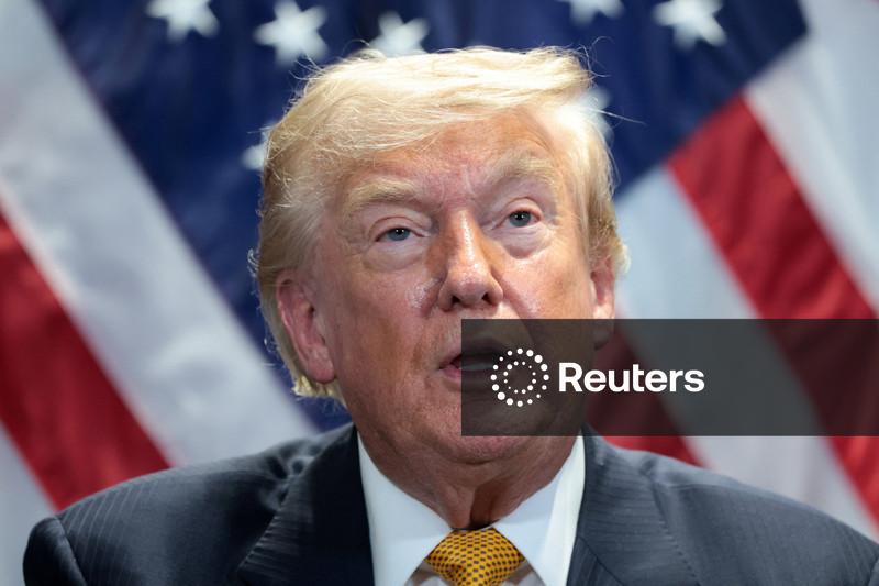Trump diz acreditar que Israel retirará tropas do sul do Líbano