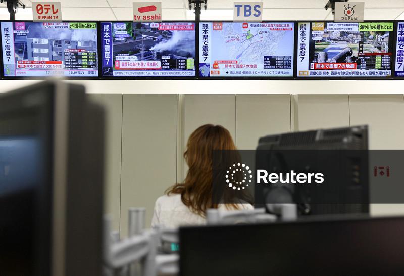 Grande terremoto no sul do Japão causa falta de energia e interrompe transporte