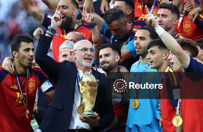 Técnico da Espanha, Luis de la Fuente elogia seus jogadores de mais alto nível