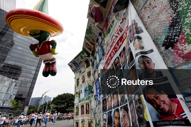 Mexicanos equilibram alegria da Copa do Mundo e preocupações com questões internas