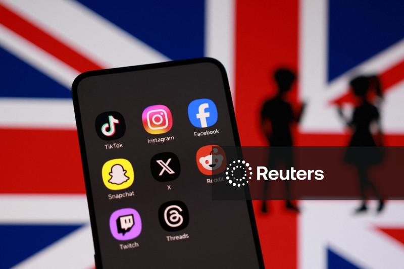 Reino Unido planeja toque de recolher noturno nas redes sociais para adolescentes de 16 a 17 anos