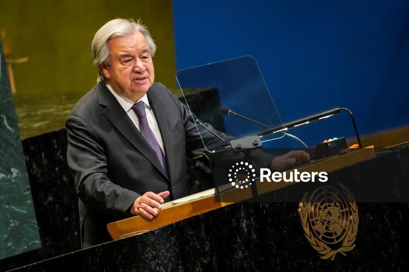 Guterres, da ONU, alerta que IA avança mais rápido do que supervisão e pede proteção às crianças