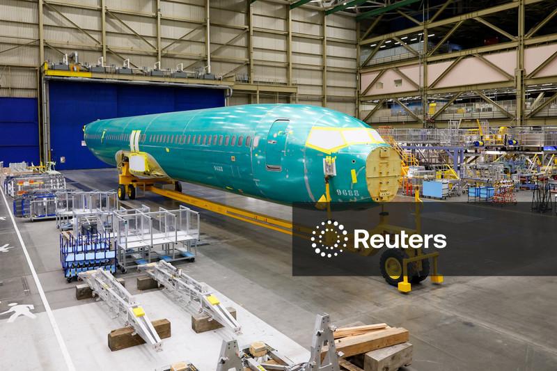 Boeing tem prejuízo maior que o esperado no 2º tri por aumento dos custos do Air Force One