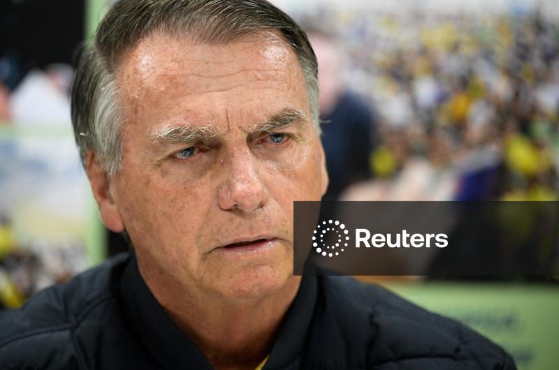 Moraes prorroga prisão domiciliar temporária de Bolsonaro, diz CNN Brasil