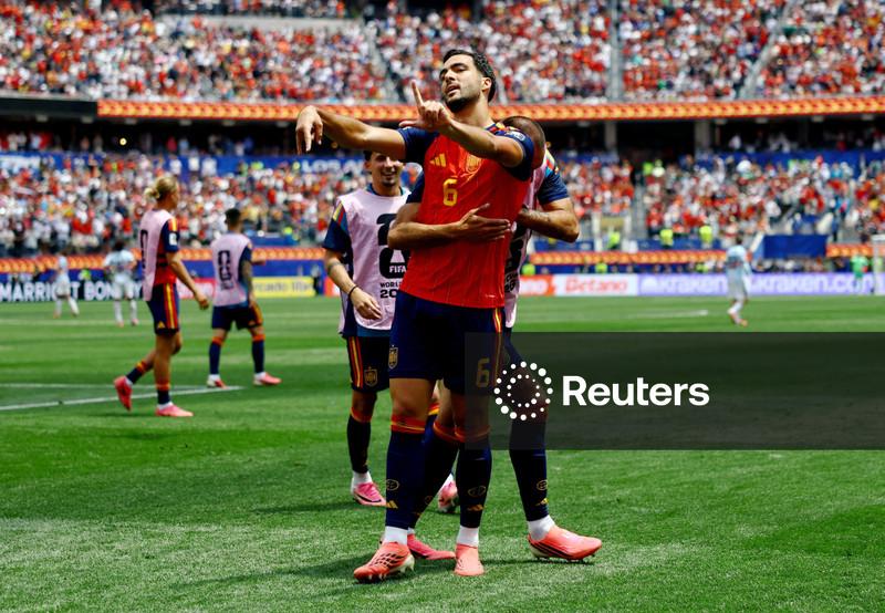 “Super-reserva” da Espanha brilha mais uma vez e marca uma semifinal contra a França