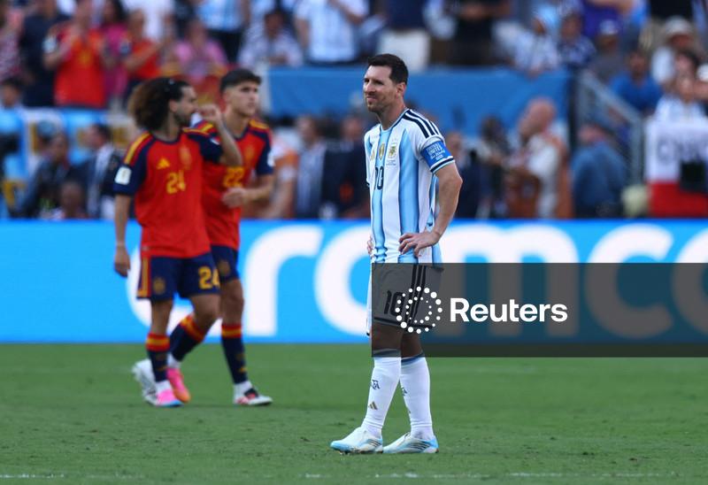 Messi diz que derrota da Argentina para Espanha na final da Copa causou dor imensa