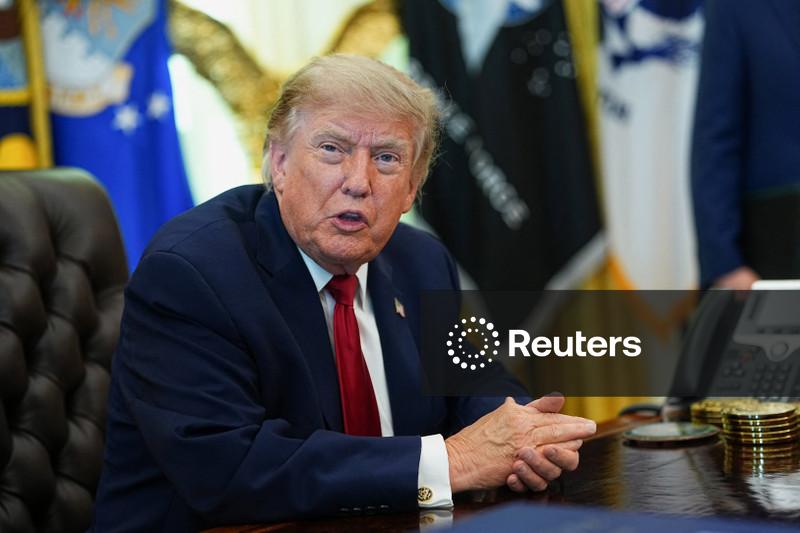 Governo Trump avalia instalar usinas nucleares em águas territoriais dos EUA
