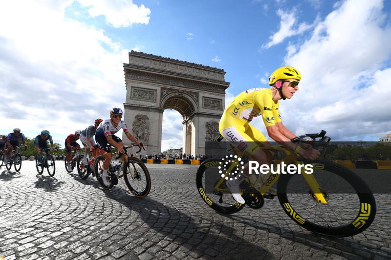 Dinastia de Pogacar no Tour de France continua com 5º título