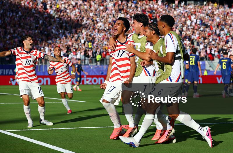 EUA mantêm vivo o sonho da Copa com vitória corajosa sobre a Bósnia