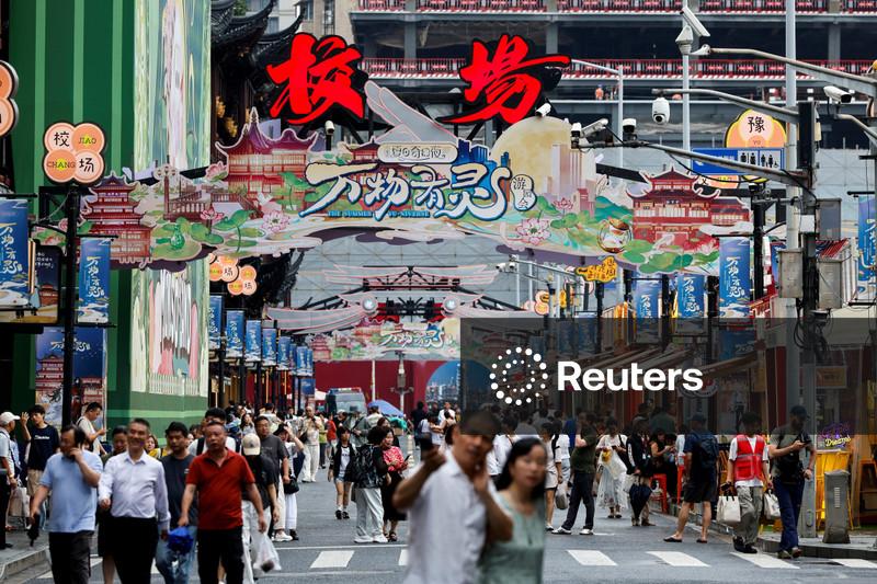 China pretende estimular consumo em seu primeiro plano quinquenal