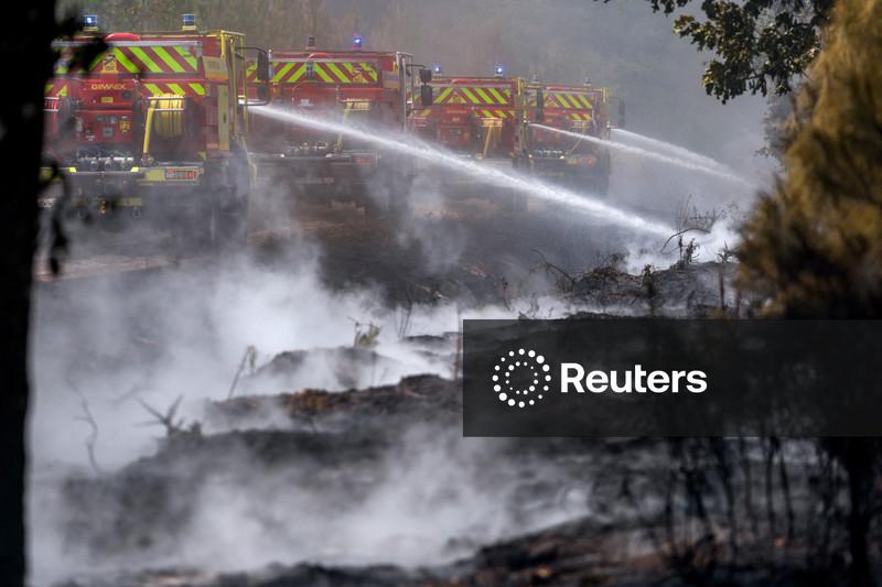 Incêndios florestais ameaçam Bordeaux enquanto Espanha enfrenta mais queimadas