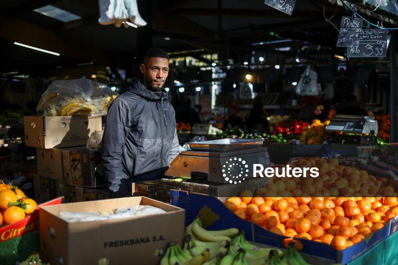 Preços mundiais dos alimentos recuam pelo segundo mês consecutivo em junho, diz FAO