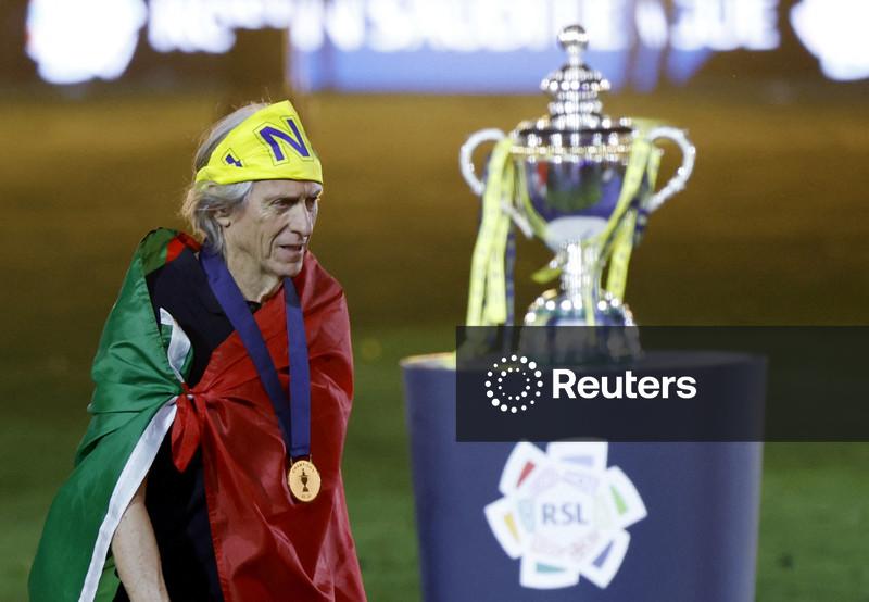 Jorge Jesus fica à espera enquanto Portugal assimila dolorosa eliminação na Copa do Mundo