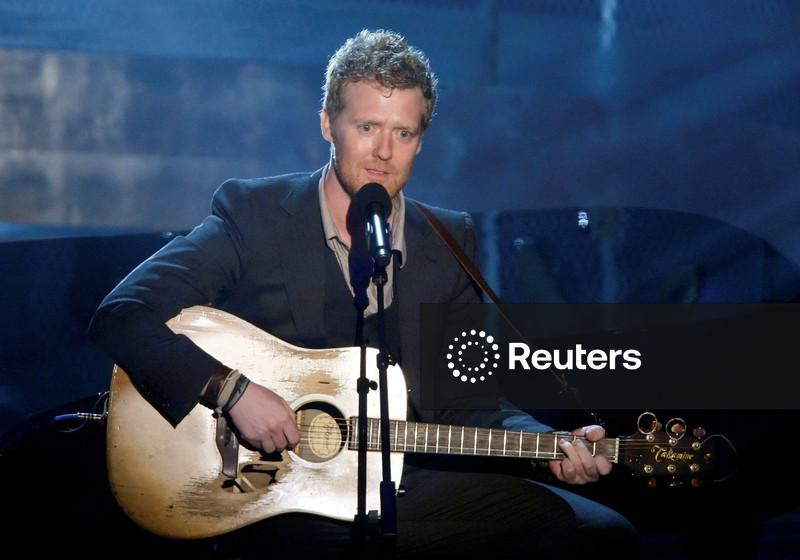 Músico irlandês Glen Hansard, vencedor do Oscar, morre em acidente de motocicleta