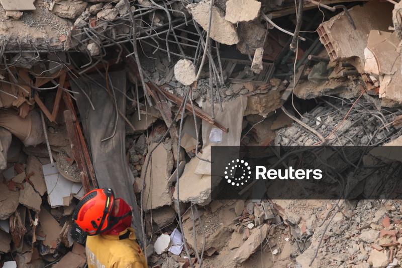 Passa de 4 mil número de mortos nos terremotos na Venezuela