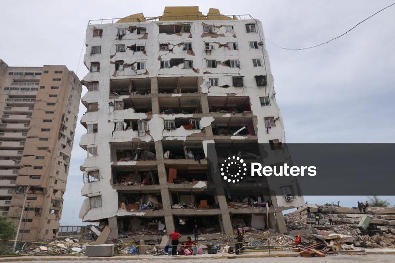 Número de mortos nos terremotos na Venezuela sobe para 3.889