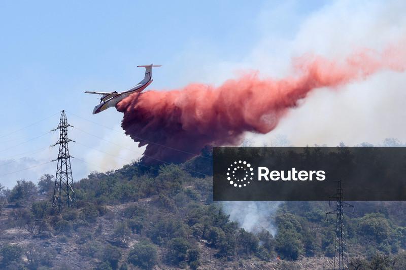 Milhares de pessoas são retiradas de suas casas no sudoeste da França por incêndio florestal