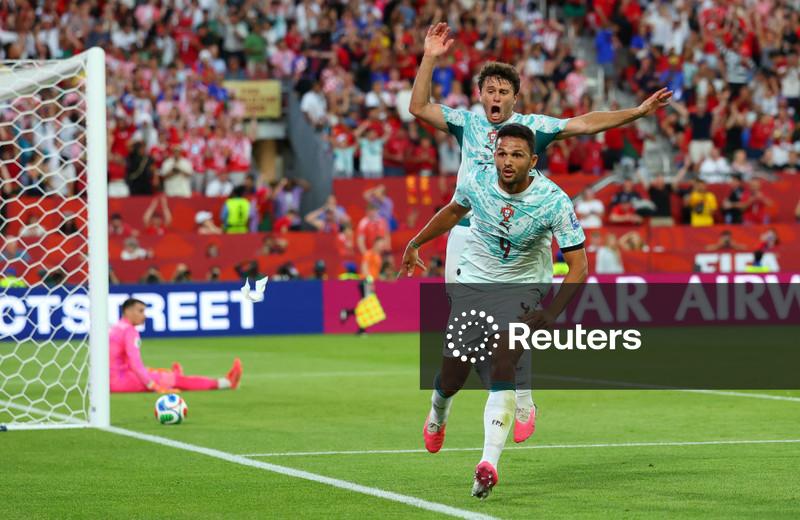 Portugal vence a Croácia com gol no fim e avança para as oitavas de final da Copa do Mundo