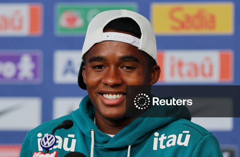Endrick está tranquilo com papel de reserva na seleção brasileira e confia em Ancelotti