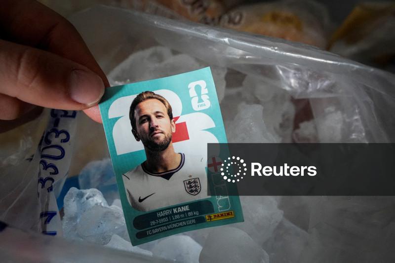 Kane no freezer: torcedores argentinos recorrem à superstição antes de jogo contra a Inglaterra
