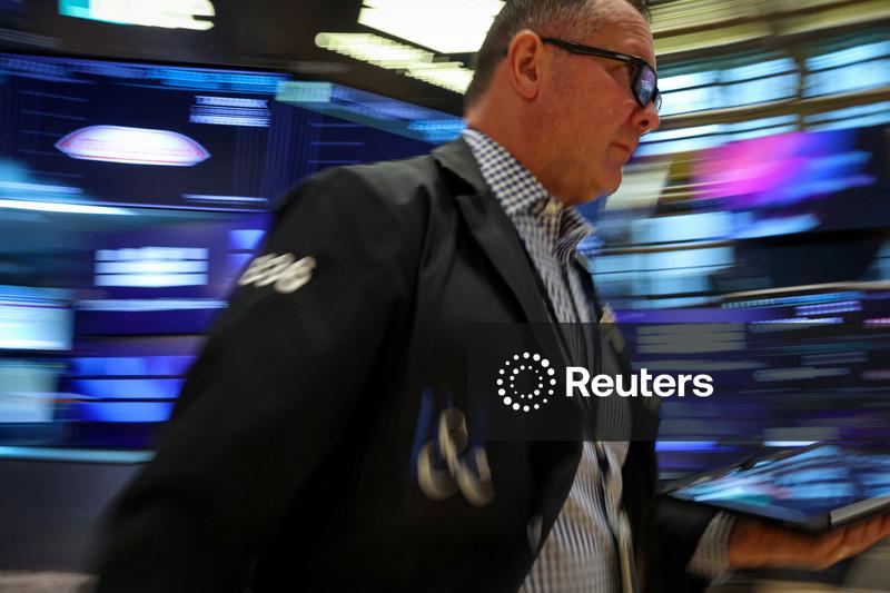 Wall Street abre em alta com pausa nas hostilidades entre EUA e Irã