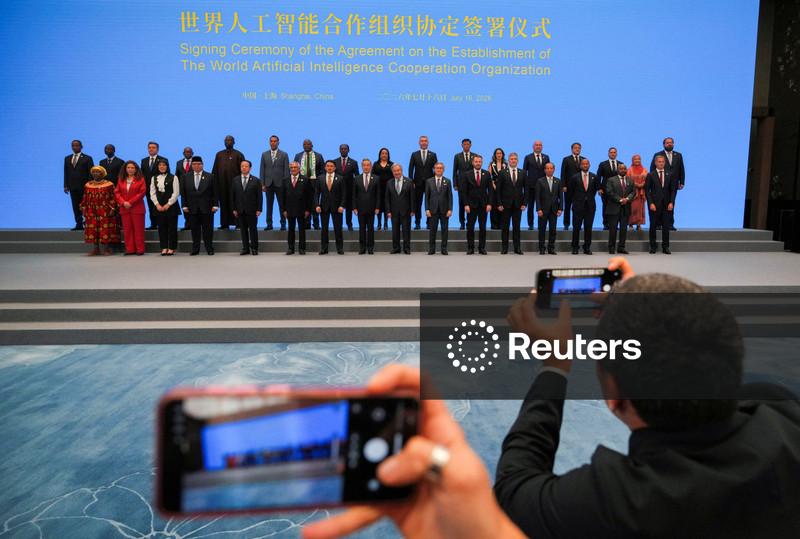 Vinte e nove países assinam acordo para criar órgão global de cooperação em IA