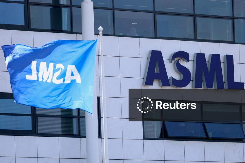 ASML deve abordar capacidade produtiva e desafios relacionados à China ao divulgar resultados