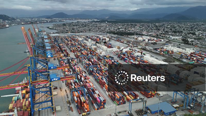 Brasil tem superávit comercial de US$9,8 bi em junho e governo prevê saldo de US$90 bi em 2026