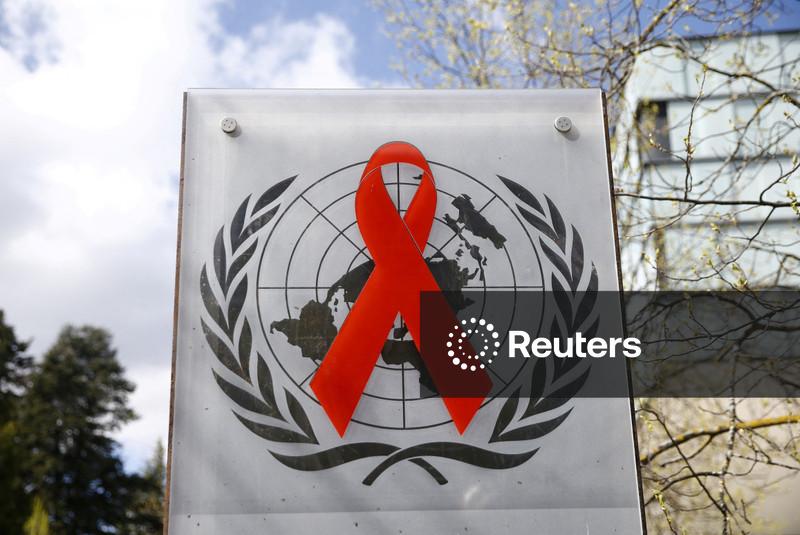 Mundo corre risco de ressurgimento do HIV com queda de 18% no financiamento, alerta ONU