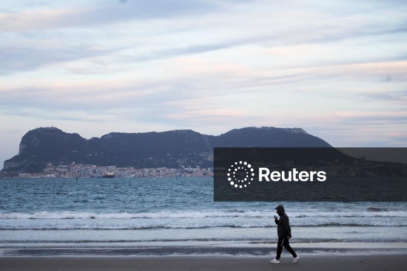 Reino Unido e UE assinam formalmente tratado de Gibraltar, facilitando passagem pela fronteira