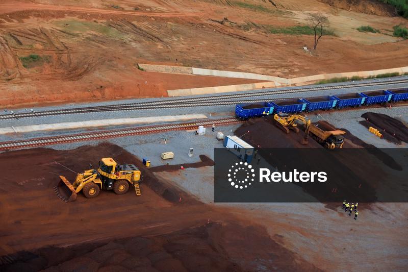 Minério  de ferro recua conforme perdas financeiras das siderúrgicas chinesas aumentam