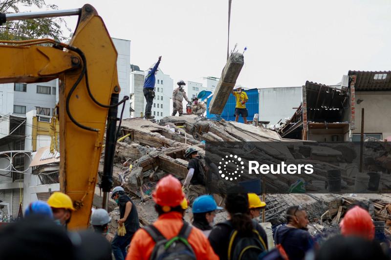 Buscas por sobreviventes do terremoto na Colômbia chegam ao terceiro dia