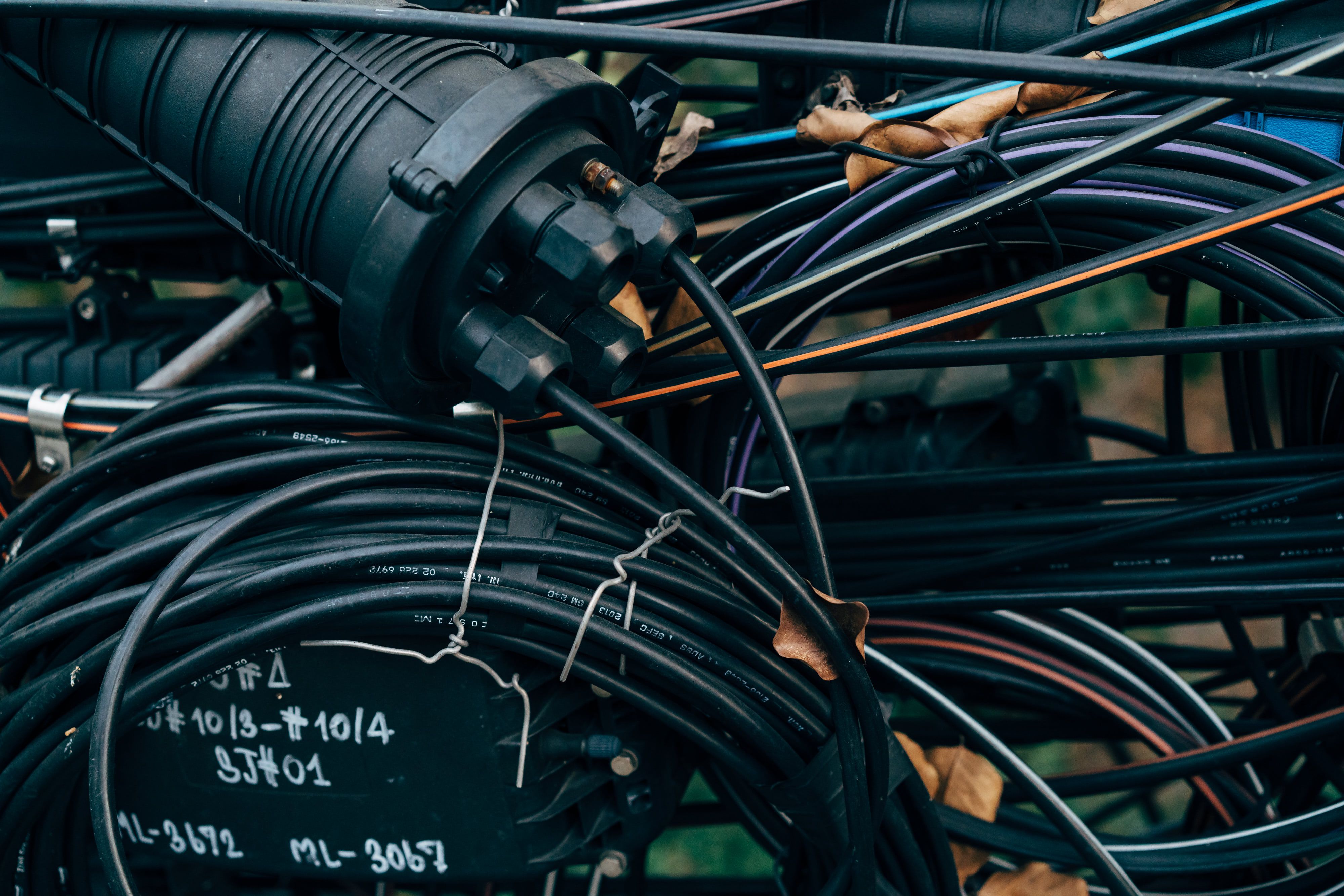 Governo quer levar fibra óptica ao fundo dos rios da Amazônia e reduzir dependência da Starlink