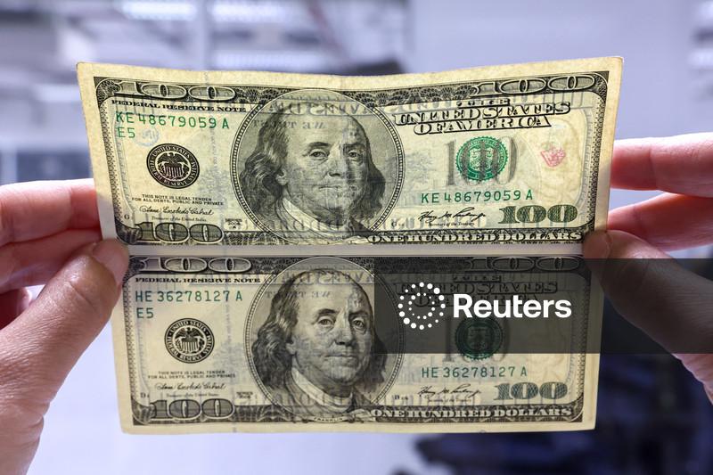 Dólar ronda estabilidade ante o real após novos dados sobre a economia dos EUA