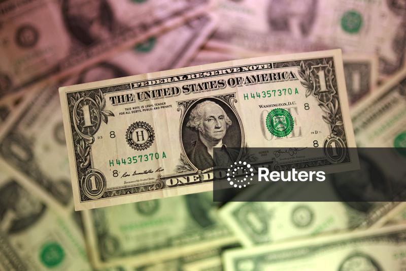 Dólar oscila perto da estabilidade no Brasil com Oriente Médio no foco
