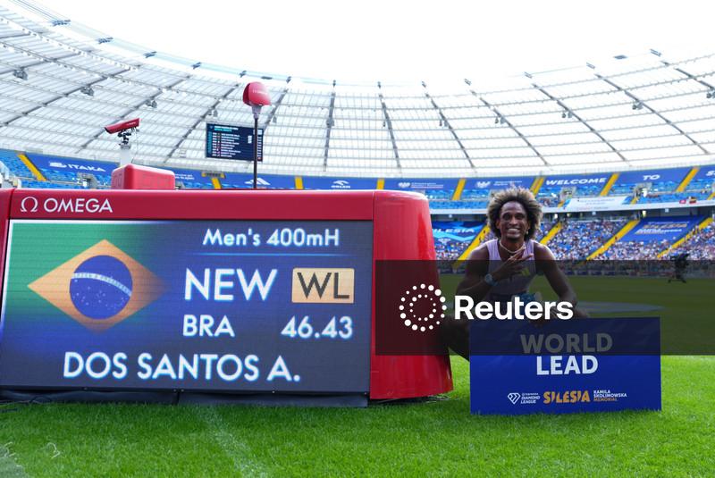 Alison dos Santos bate o recorde mundial dos 400m com barreiras em Zurique