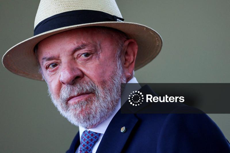 Lula diz que dívida pública não é motivo de preocupação
