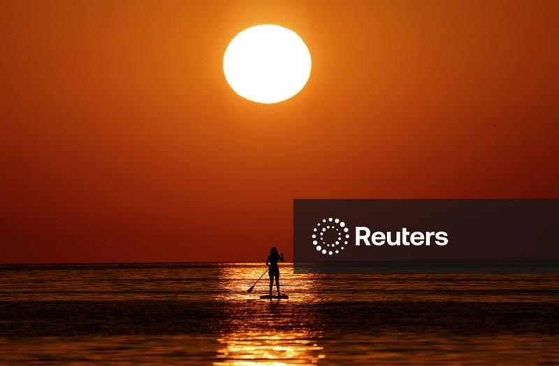 Mudanças  climáticas levam a temperaturas recordes nos mares da Europa, dizem cientistas