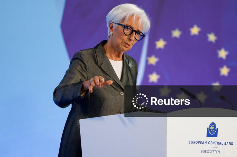 Fórum Econômico Mundial segue em busca de Lagarde para presidente, segundo Bloomberg News