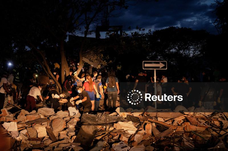 Trabalhos de resgate na Colômbia continuam após terremoto; número de mortos deve aumentar