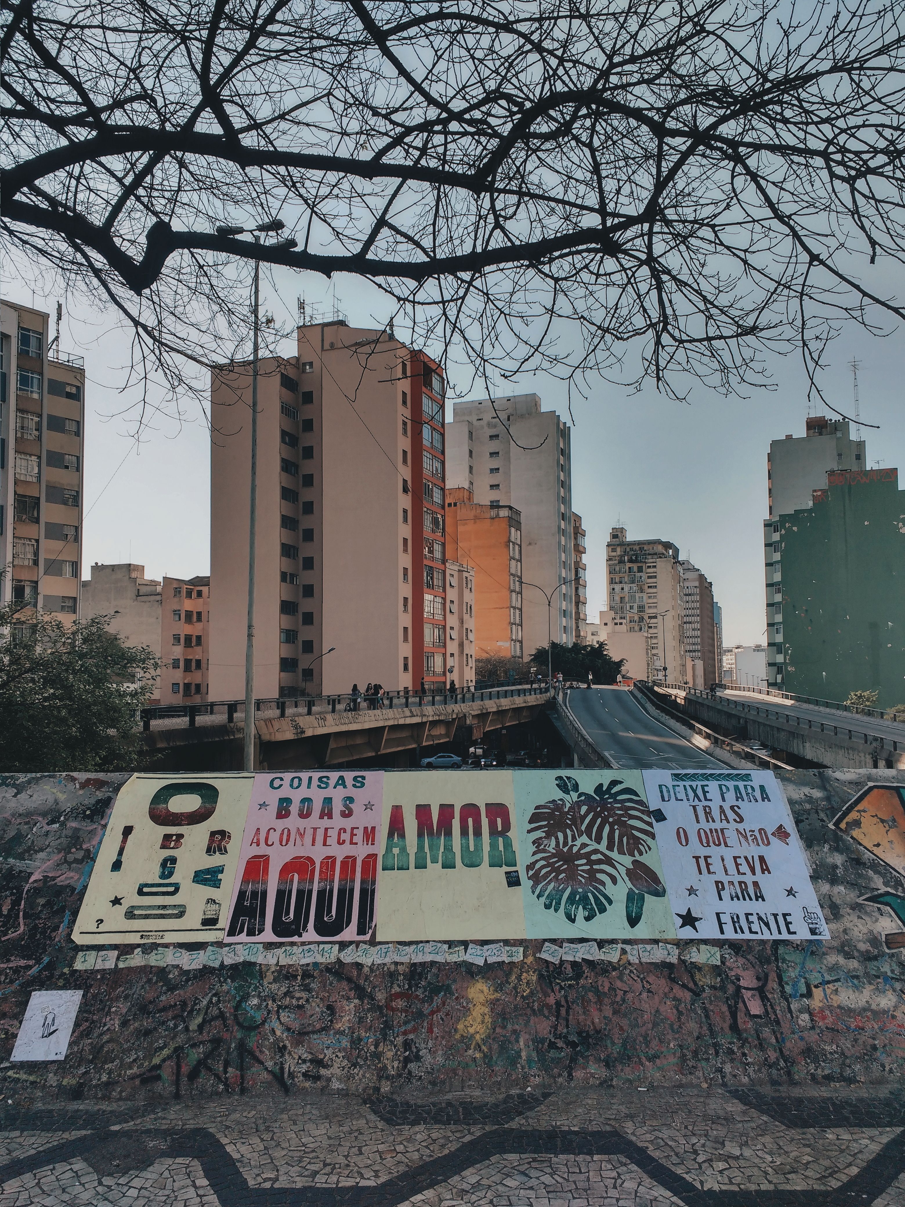 Rua José Rietmeyer tem bloqueio parcial no Guabirotuba por obras do Novo Inter 2