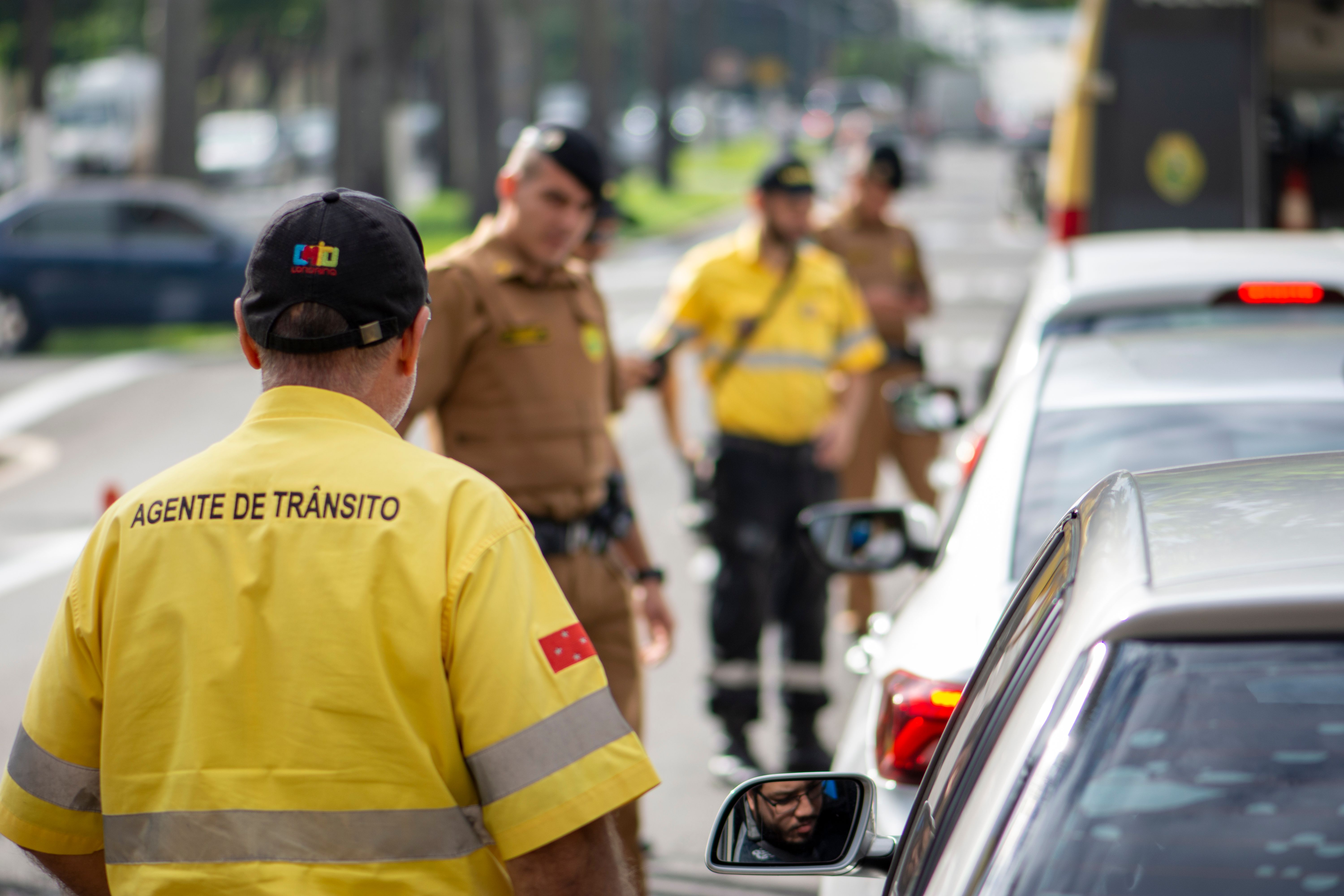 BR-180 tem trechos interditados nesta quarta para simulado de vazamento em oleoduto na Ceilândia