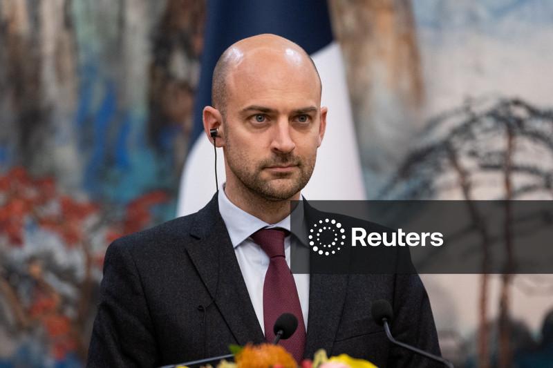 França vai expulsar dois diplomatas iranianos nos próximos dias, diz chanceler