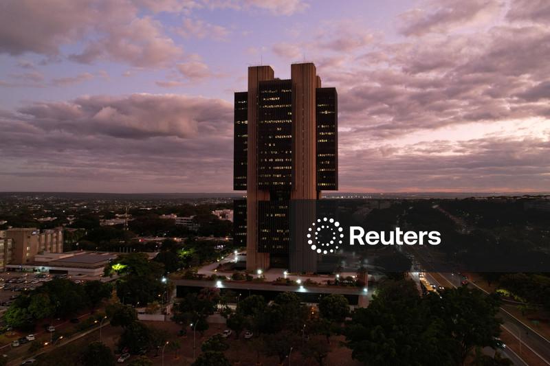 BC diz que reagirá "com firmeza" a eventuais efeitos indiretos provocados por choques de oferta